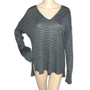 Madewell T-shirt Womens Medium Long Black Gray Striped Hi Lo Hem v-neck top